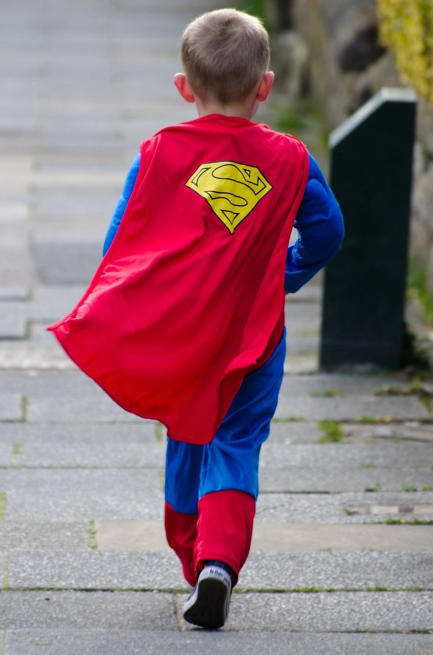 Child Cool Dress Fun Hero Red  - PublicDomainPictures / Pixabay